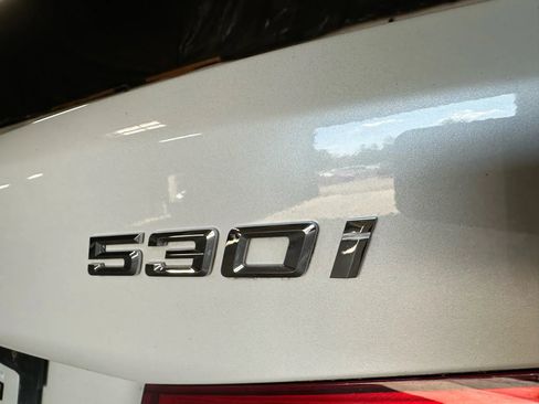 Used 2019 BMW 530i image 35
