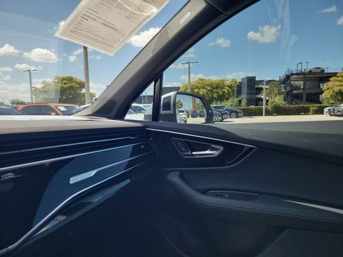 Certified 2025 Audi Q7 2.0T Premium Plus AWD/4WD image 26