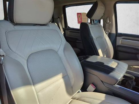 Used 2022 RAM 1500 Limited AWD/4WD image 24