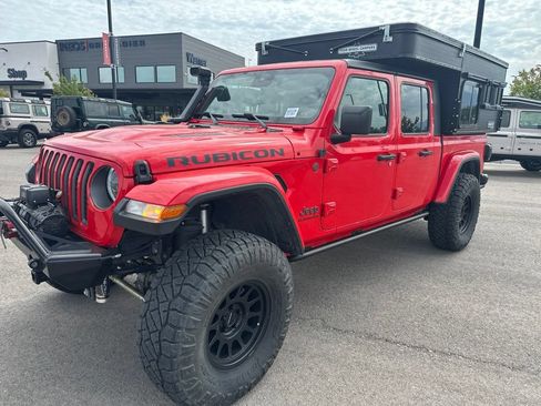 Used 2020 Jeep Gladiator Rubicon AWD/4WD image 2