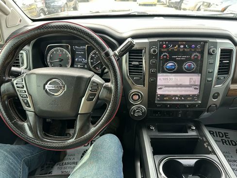 Used 2018 Nissan Titan Platinum Reserve w/ Platinum Utility Package image 11