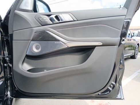 New 2026 BMW X7 M60i AWD/4WD image 18