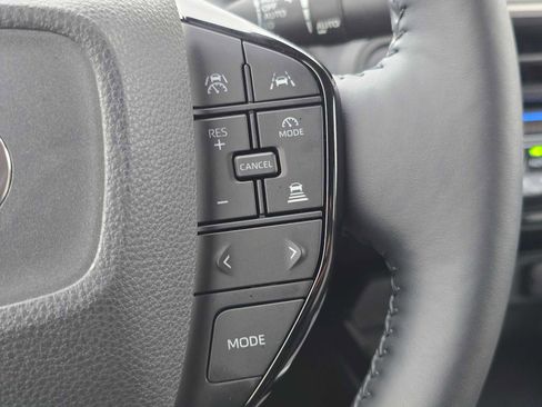 Certified 2026 Toyota Prius XLE image 37