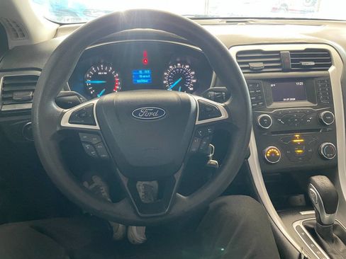 Used 2016 Ford Fusion S image 27