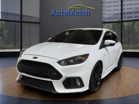 Used 2016 Ford Focus RS image 3