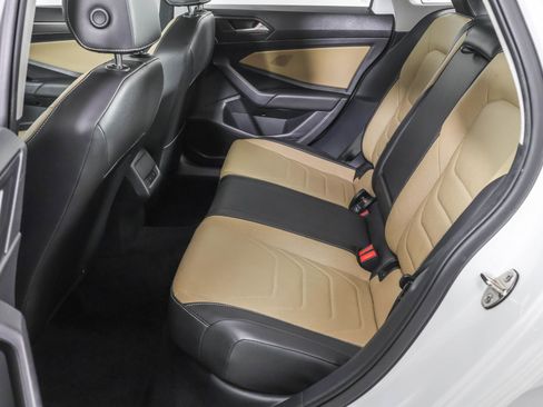 Used 2020 Volkswagen Jetta SEL Premium image 36