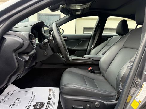 Used 2023 Lexus IS 300 AWD w/ Premium Package image 2