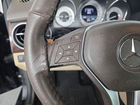 Used 2014 Mercedes-Benz GLK 350 4MATIC image 21