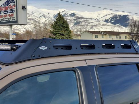 Used 2022 Nissan Frontier PRO-4X image 40