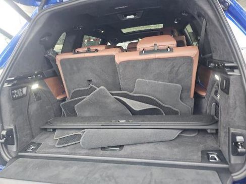 Used 2025 BMW X7 M60i w/ Executive Package image 11