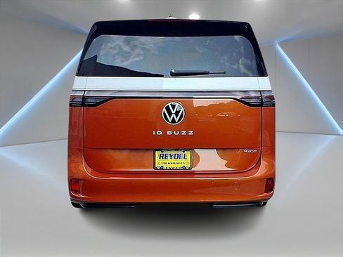 New 2025 Volkswagen ID. Buzz 1st Edition image 4
