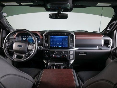 Used 2022 Ford F150 Lariat w/ Equipment Group 502A High image 4