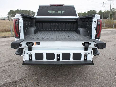 New 2026 GMC Sierra 2500 AT4 image 21