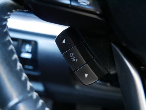 Used 2020 Subaru Forester Premium image 30