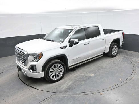 Used 2020 GMC Sierra 1500 Denali w/ Denali Ultimate Package AWD/4WD image 14