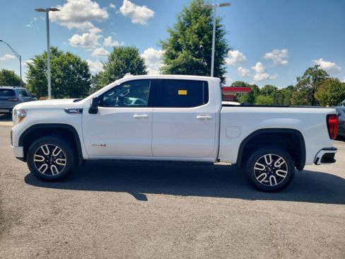 Used 2021 GMC Sierra 1500 AT4 w/ AT4 Value Package AWD/4WD image 5