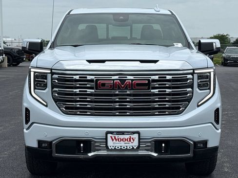 New 2026 GMC Sierra 1500 Denali AWD/4WD image 3