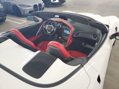 Used 2018 Chevrolet Corvette Z06 image 13