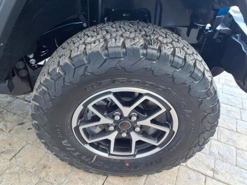 New 2026 Jeep Wrangler Unlimited Rubicon image 23