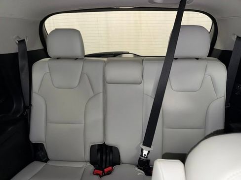 Used 2025 Kia Telluride S AWD/4WD image 20