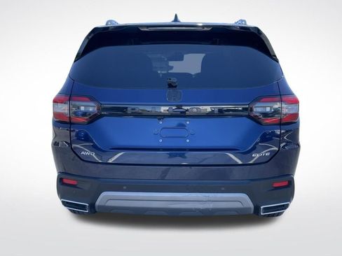 Used 2023 Honda Pilot Elite image 4