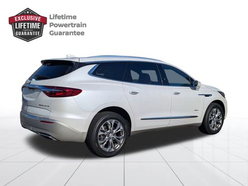 Used 2018 Buick Enclave Avenir w/ Avenir Technology Package image 3