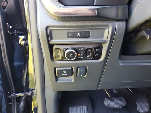 New 2025 Ford F150 Lariat w/ Equipment Group 501A Mid image 10