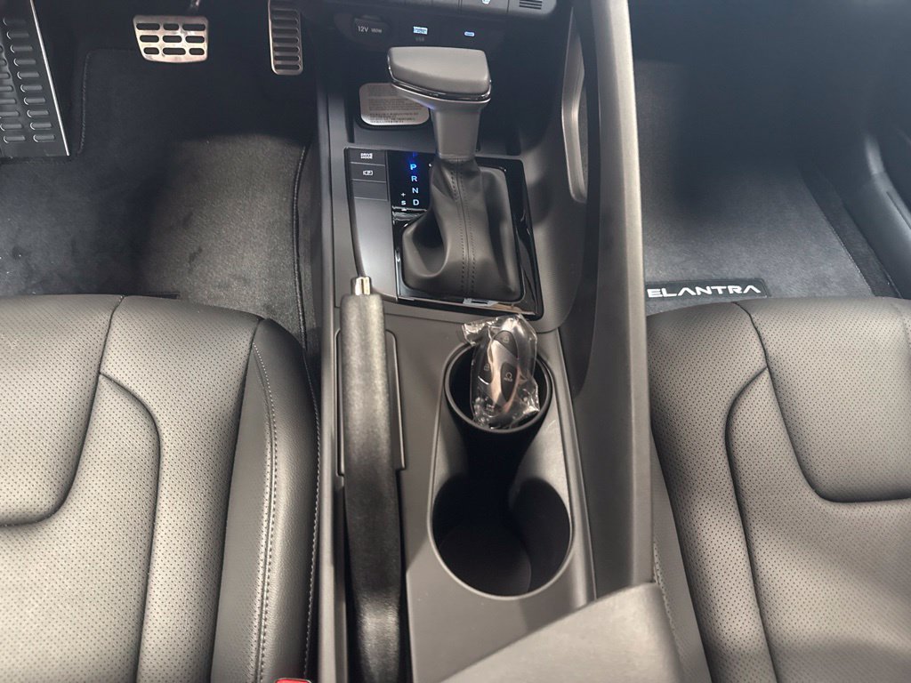 New 2026 Hyundai Elantra SEL Sport FWD image 20