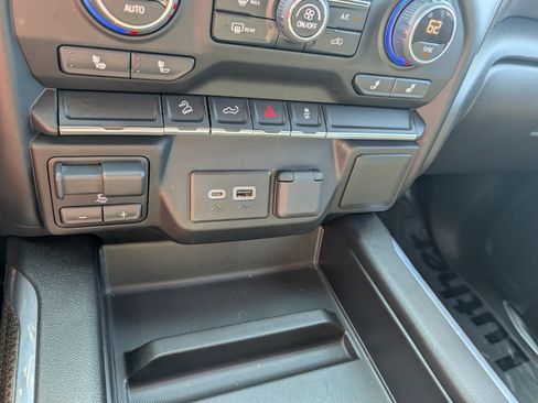 Used 2021 Chevrolet Silverado 1500 LT Trail Boss w/ Bed Protection Package AWD/4WD image 30