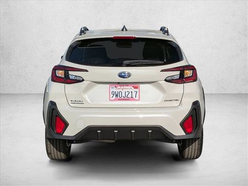 Certified 2025 Subaru Crosstrek 2.0i Premium image 7