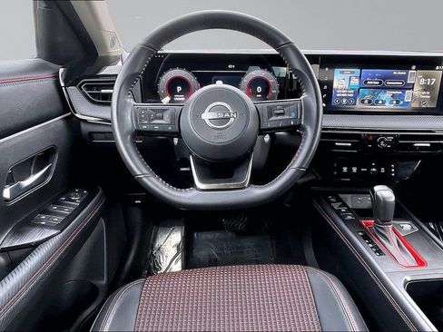 Used 2025 Nissan Kicks SR AWD/4WD image 5