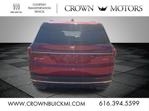 Used 2025 Buick Enclave Preferred w/ LPO, Floor Liner Package image 13