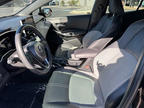 Used 2022 Toyota Corolla XSE image 12