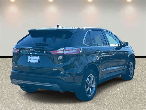 Used 2022 Ford Edge SEL w/ Convenience Package image 5