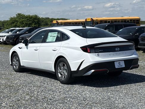 New 2026 Hyundai Sonata SE FWD image 14