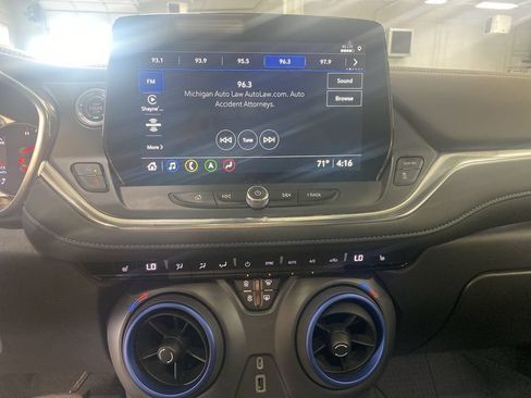 Certified 2023 Chevrolet Blazer RS w/ LPO, Floor Liner Package AWD/4WD image 17