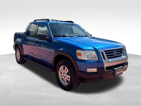 Used 2010 Ford Explorer Sport Trac XLT AWD/4WD image 1