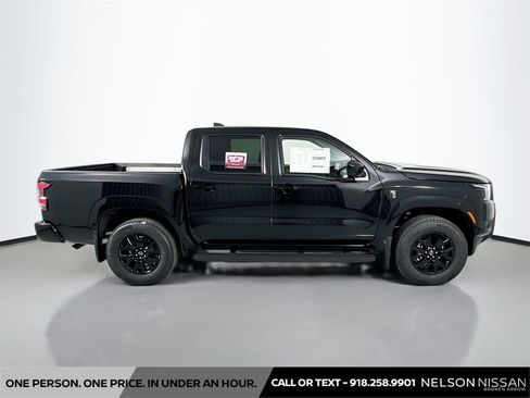 New 2026 Nissan Frontier SV w/ SV Convenience Package image 4