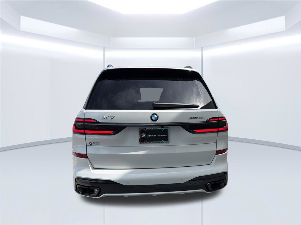 New 2026 BMW X7 xDrive40i w/ M Sport Package AWD/4WD image 5