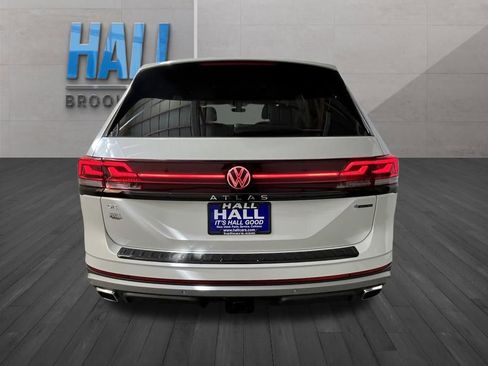 New 2026 Volkswagen Atlas Peak Edition AWD/4WD image 4
