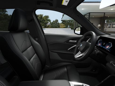 New 2026 BMW X1 xDrive28i AWD/4WD image 9
