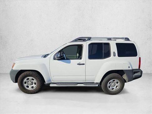 Used 2013 Nissan Xterra X image 7