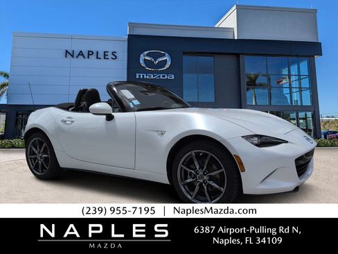 Used 2019 MAZDA MX-5 Miata Grand Touring RWD image 1