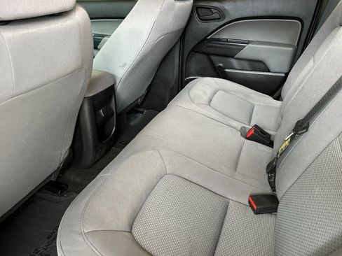 Used 2016 Chevrolet Colorado W/T w/ WT Convenience Package image 4