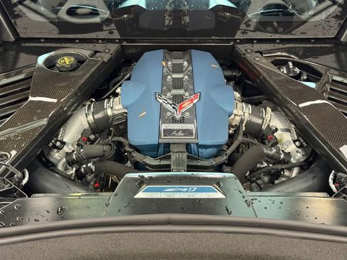 Used 2026 Chevrolet Corvette ZR1 w/ Stealth Interior Trim Package RWD image 28