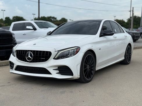 Used 2021 Mercedes-Benz C 300 Sedan image 2