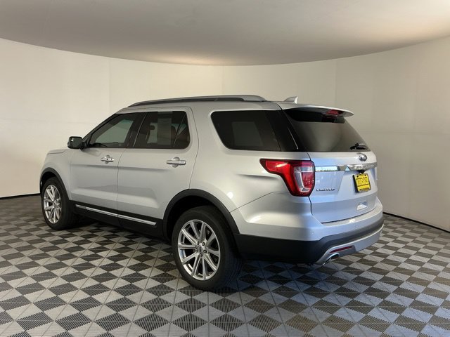 Used 2016 Ford Explorer Limited AWD/4WD image 7