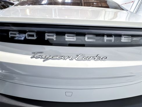 New 2024 Porsche Taycan Turbo image 41