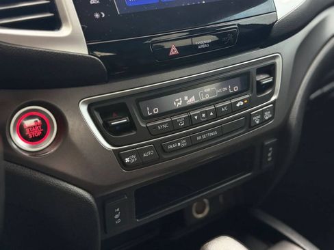 Used 2017 Honda Ridgeline RTL-T image 13