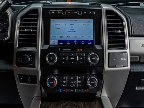 Used 2020 Ford F250 Lariat image 21